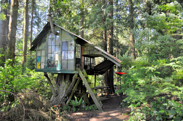 Pilchuck Glass School