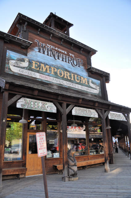 Façade avant de l'Emporium de Winthrop