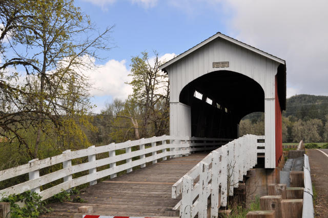 Currin Bridge in Cottage Grove, Oregon.