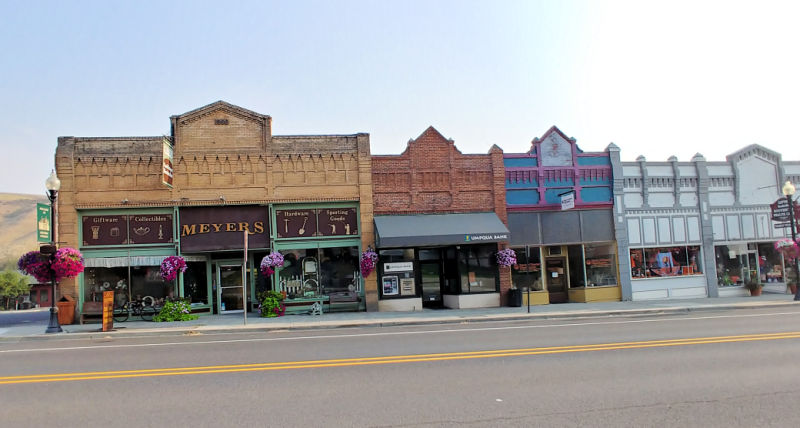 Businesses in downtown Pomeroy, Washington.