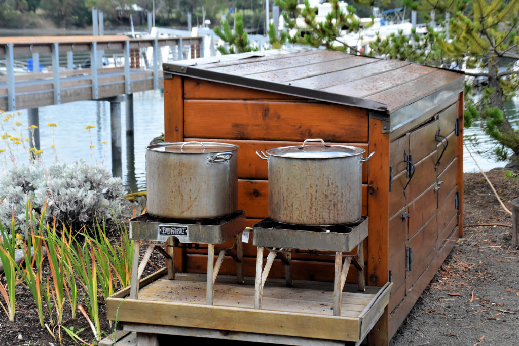 Crab cookers at Snug Harbor Resort.