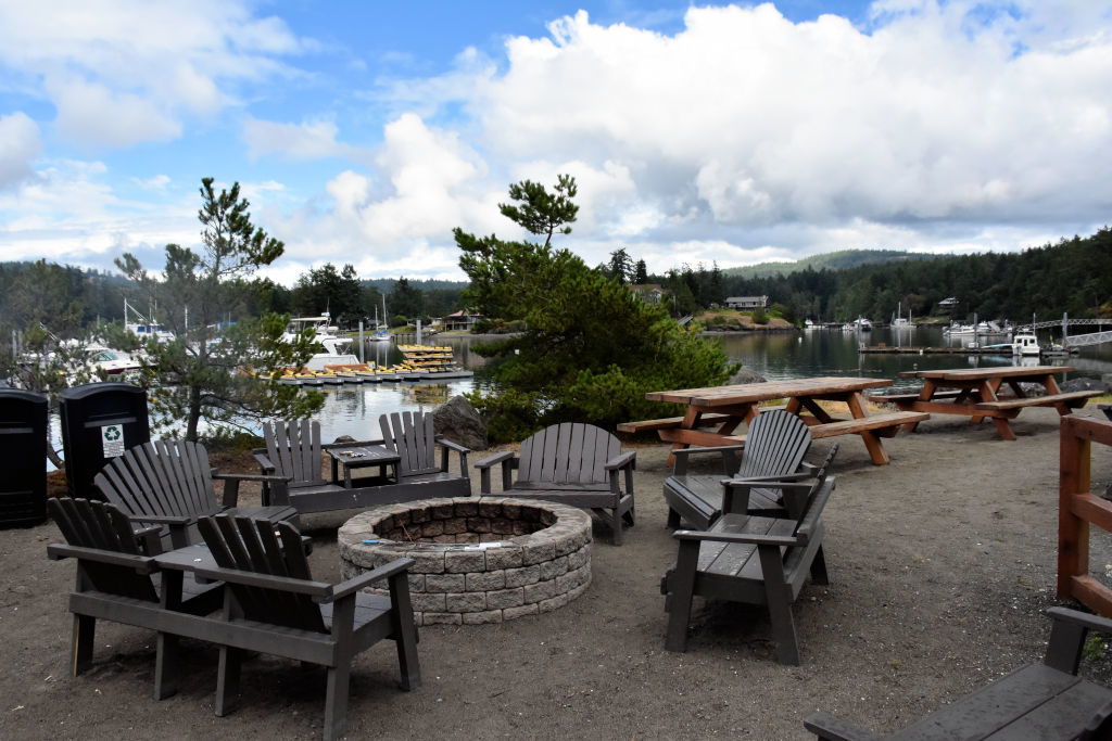 Community fire pit at Snug Harbor Resort.