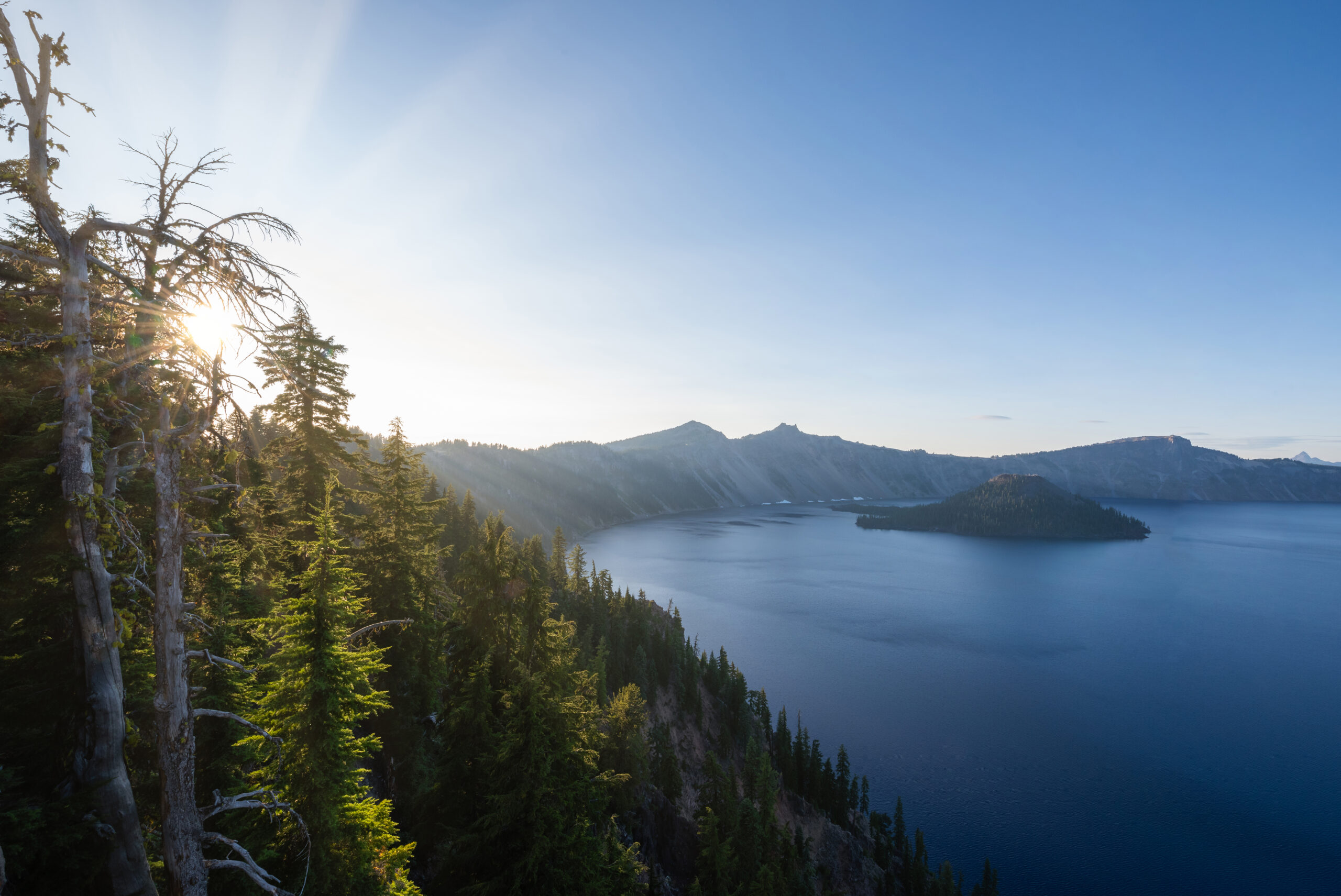beginning of sunset from one of the best crater lake hikes oregon national park