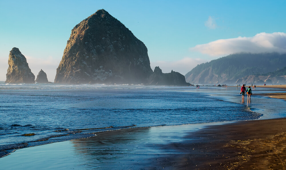 23 Cool Things to Do in Cannon Beach, OR • Small Town Washington